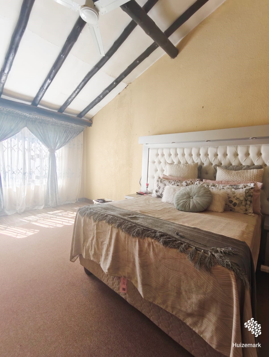 3 Bedroom Property for Sale in Vaalpark Free State